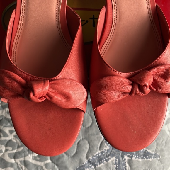 Cute Slide Shoes with now!  Worn once. Like new!  Pinkish ! - Picture 2 of 8